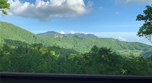 Photo of 355 Valle Vista Dr, Banner Elk, NC 28604