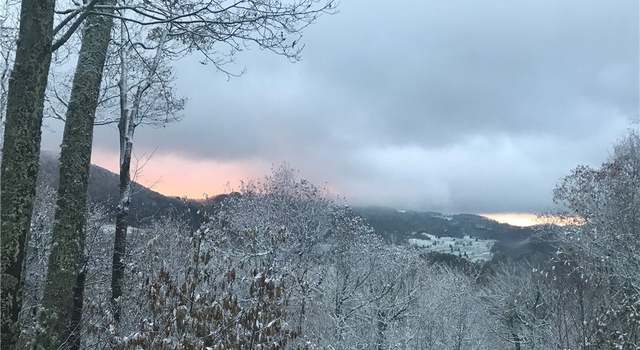 Photo of 355 Valle Vista Dr, Banner Elk, NC 28604