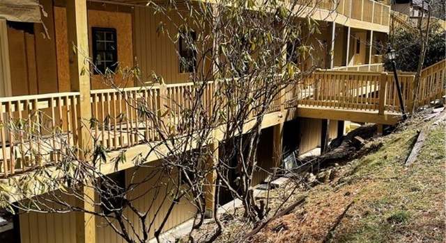 Photo of 105 Upper Holiday Ln Unit F-124, Beech Mountain, NC 28604