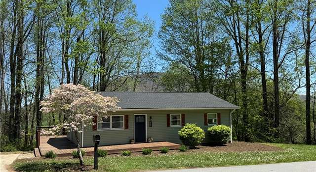 Photo of 506 Greenbriar Dr, West Jefferson, NC 28694