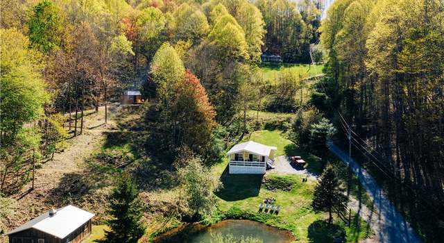 Photo of 283 Yellow Daisy Ln, Banner Elk, NC 28604
