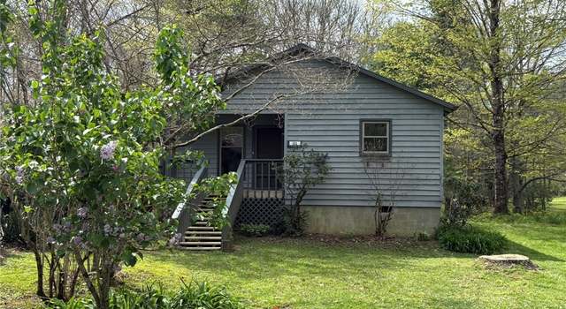 Photo of 171 River Rd, Newland, NC 28657