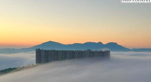 Photo of 303 Sugar Top Dr Unit 3-3328, Sugar Mountain, NC 28604