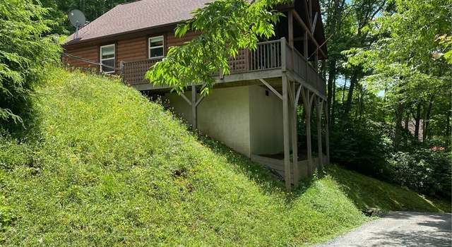 Photo of 50 Cabin Ridge Ln, Banner Elk, NC 28604