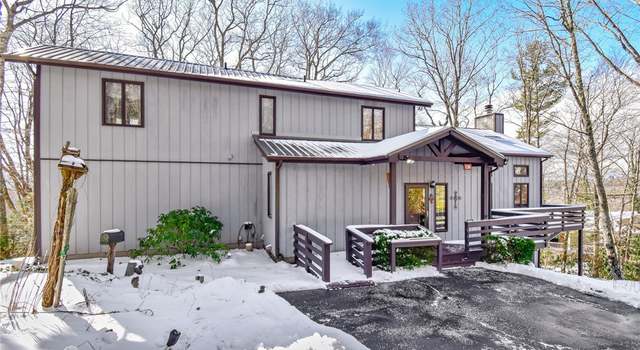 Photo of 138 Balsam Ln, Newland, NC 28657