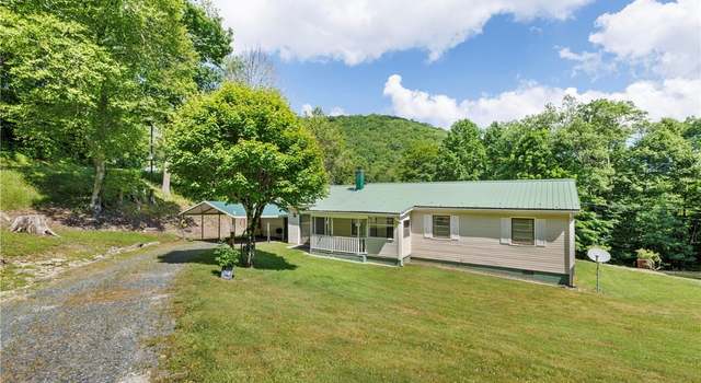 Photo of 4965 Hickory Nut Gap Rd, Banner Elk, NC 28604