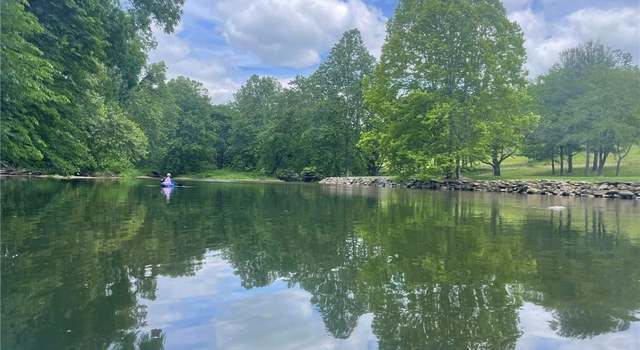 Photo of 647 Riverside Ln, Crumpler, NC 28617