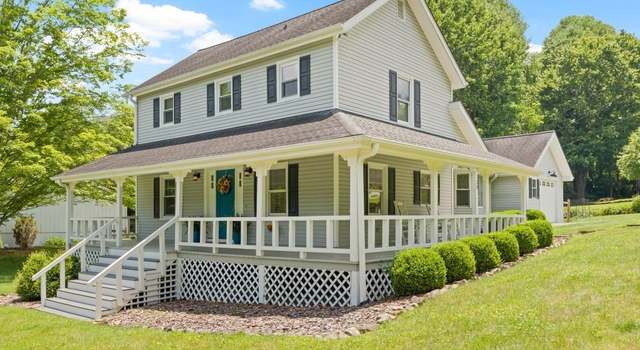 Photo of 125 Schaffer Rd, Boone, NC 28607