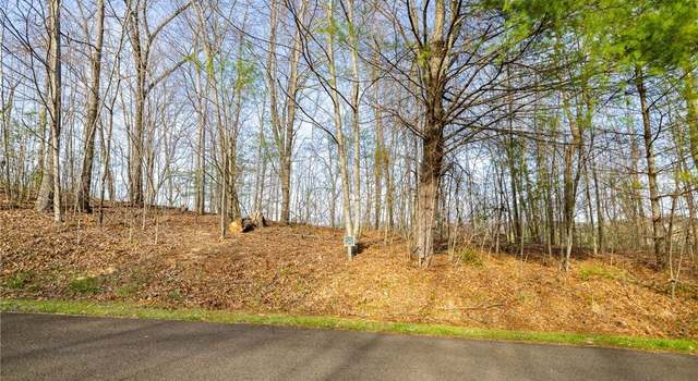 Photo of 38 Autumn Run, West Jefferson, NC 28694