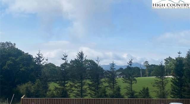 Photo of 301 Pinnacle Inn Rd #2313, Beech Mountain, NC 28604