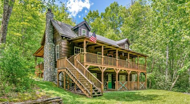 Photo of 165 Joe Clark Ln, Banner Elk, NC 28604