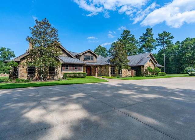 Property at 4207 S Chestnut St, Lufkin, TX 75901, 3 beds, 4 baths