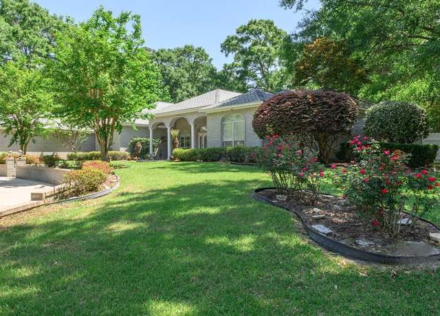 Property at 840 Hunterwood Dr, Jasper, TX 75951, 3 beds, 3.5 baths