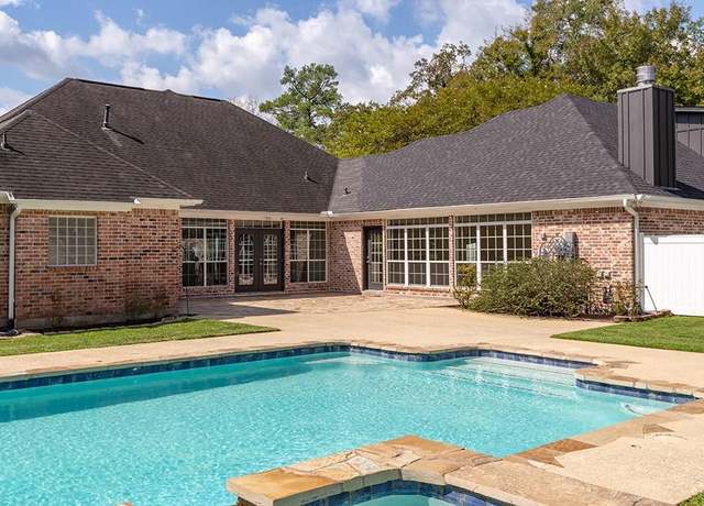 Property at 101 Southern Trce, Lufkin, TX 75901, 4 beds, 4.5 baths