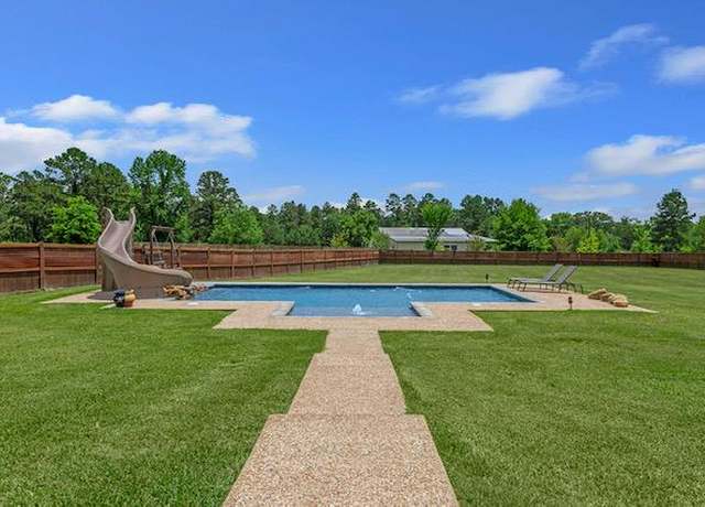 Property at 685 Box Car Rd, Lufkin, TX 75904, 3 beds, 2 baths