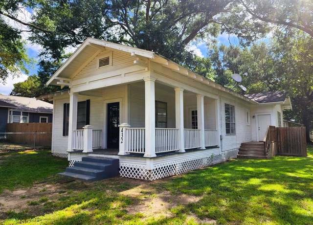Property at 432 Powell St, Jasper, TX 75951, 3 beds, 1 bath