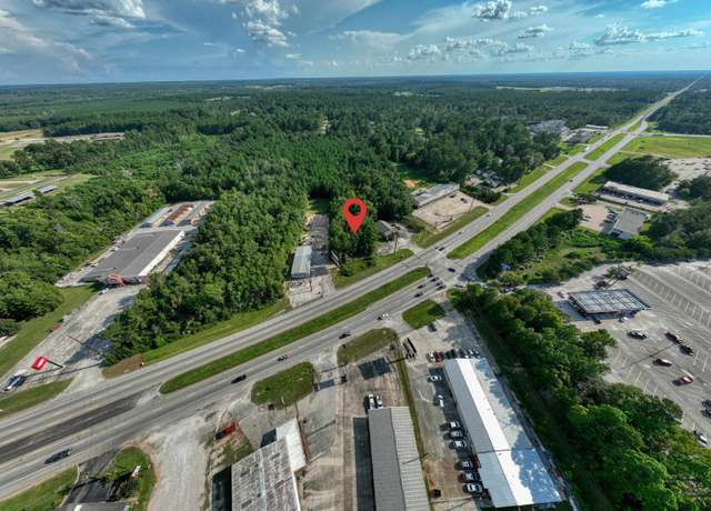 Property at 701 W Gibson St, Jasper, TX 75951
