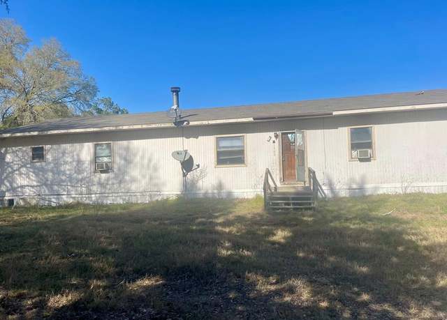 Property at 1705 Davidson St, Newton, TX 75933, 4 beds, 4 baths