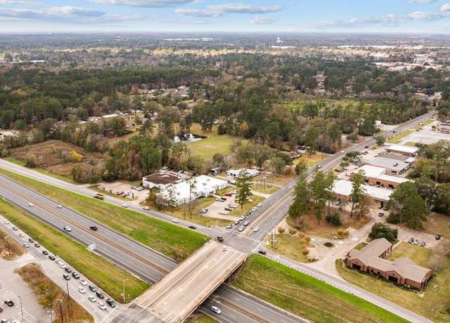 Property at 1612 South Chestnut St, Lufkin, TX 75901