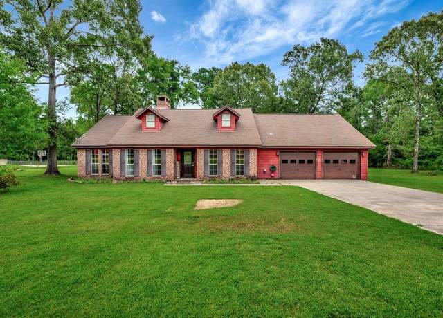 Property at 600 Edgewood Cir, Lufkin, TX 74904, 5 beds, 2.5 baths