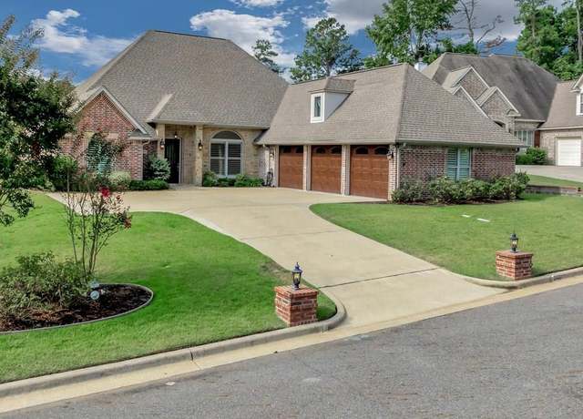 Property at 3401 Broadmoor Blvd, Nacogdoches, TX 75965, 4 beds, 3.5 baths