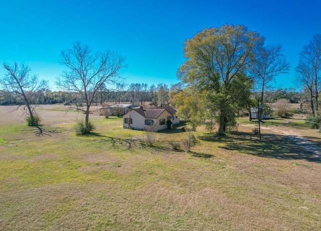 Property at 14668 Fm 252, Kirbyville, TX 75956, 3 beds, 2 baths