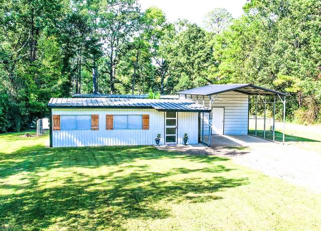 Property at 375 Toledo Beach Dr, Hemphill, TX 75948, 1 bed, 1 bath