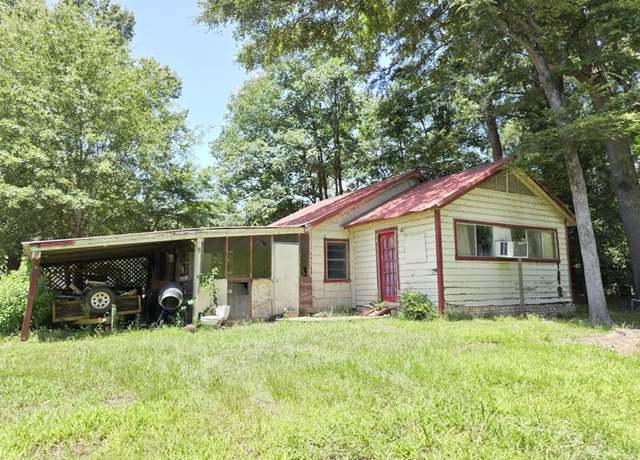 Property at 208 Cr 2780, Shelbyville, TX 75973, 2 beds, 1 bath
