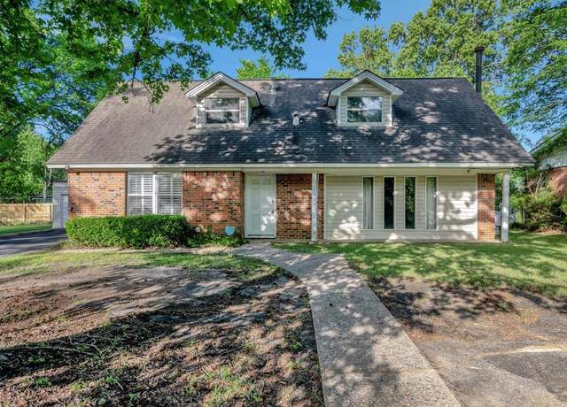 Property at 405 Randybrook Dr, Lufkin, TX 75901, 4 beds, 2 baths