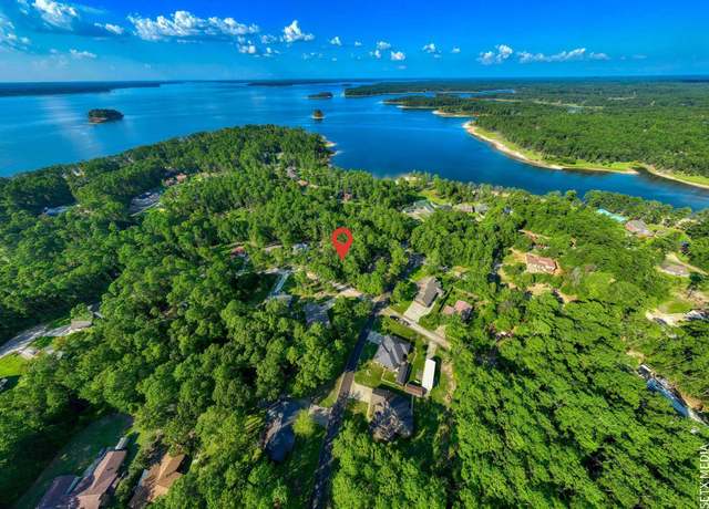 Property at 127 Brook Ln, Brookeland, TX 75931