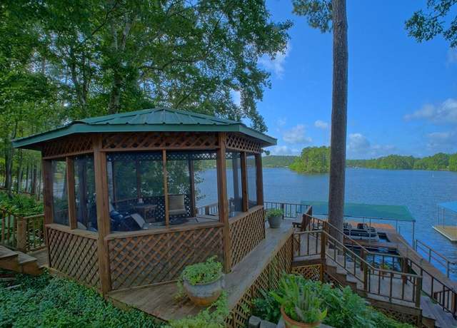 Property at 208 Magnolia Dr, Burkeville, TX 75932, 2 beds, 2 baths