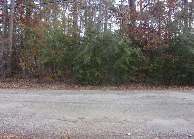 Property at 208 Pineridge, Hemphill, TX 75948
