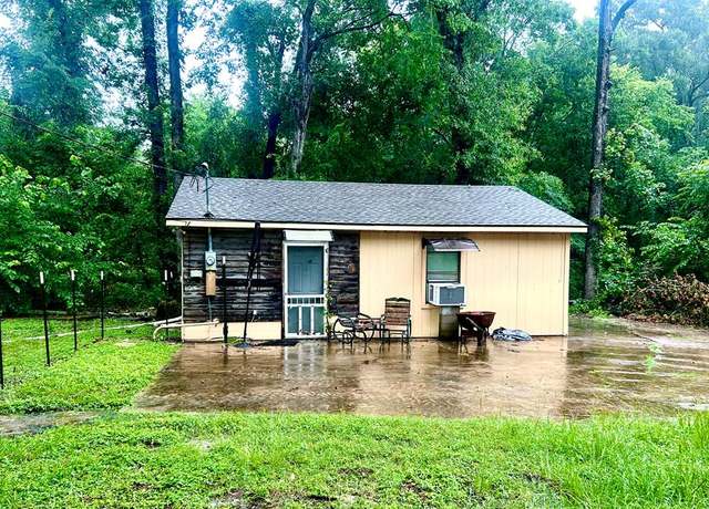Property at 297 Peacock Path, Trinity, TX 75862, 1 bed, 1 bath