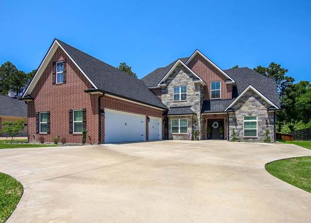 Property at 107 Southern Hls, Lufkin, TX 75901, 4 beds, 3.5 baths