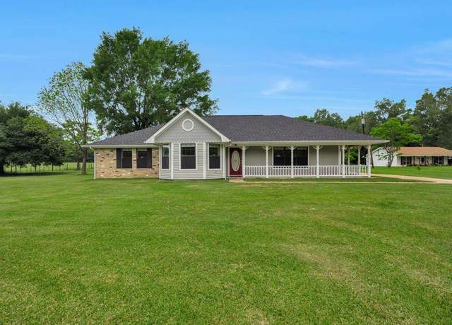 Property at 5790 Fm 843, Pollok, TX 75969, 3 beds, 2 baths