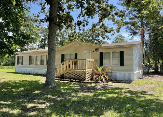 Property at 2420 Donna Dr, Jasper, TX 75951, 3 beds, 2 baths