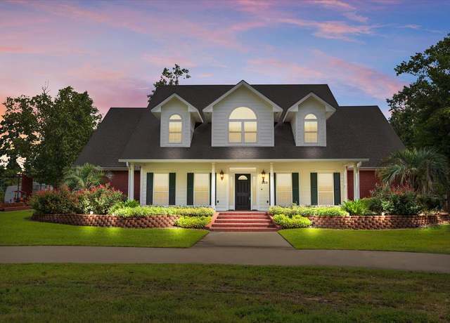 Property at 228 White Dove Dr, Lufkin, TX 75901, 5 beds, 3.5 baths