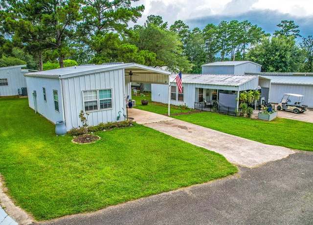 Property at 193 & 205 Magnolia, Zavalla, TX 75980, 2 beds, 2 baths