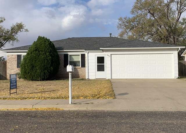 Property at 609 N Avenue J, Hereford, TX 79045, 3 beds, 2 baths