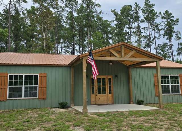 Property at 420 County Road 066, Jasper, TX 75951, 2 beds, 2 baths