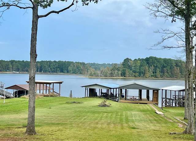 Property at 419 Pinemont Dr, Hemphill, TX 75948, 3 beds, 2 baths