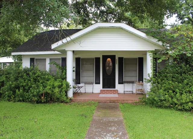 Property at 642 TX Hwy 62, Buna, TX 77612, 3 beds, 2 baths