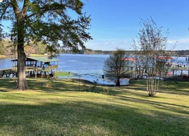 Property at 672 Oakhill Rd, Hemphill, TX 75948, 4 beds, 3 baths