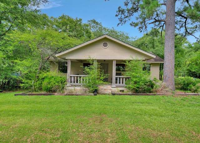 Property at 2104 Brentwood Dr, Lufkin, TX 75901, 1 bed, 1 bath