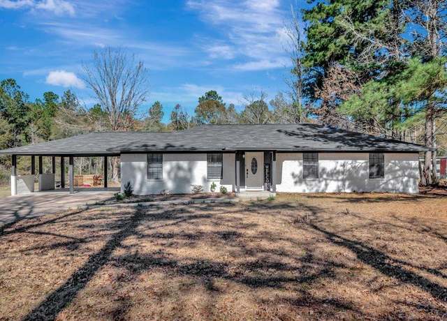 Property at 1370 Jackson Rd, Lufkin, TX 75904, 3 beds, 2 baths