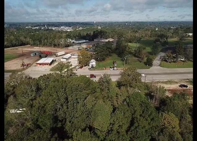 Property at 637 E Gibson St, Jasper, TX 75951
