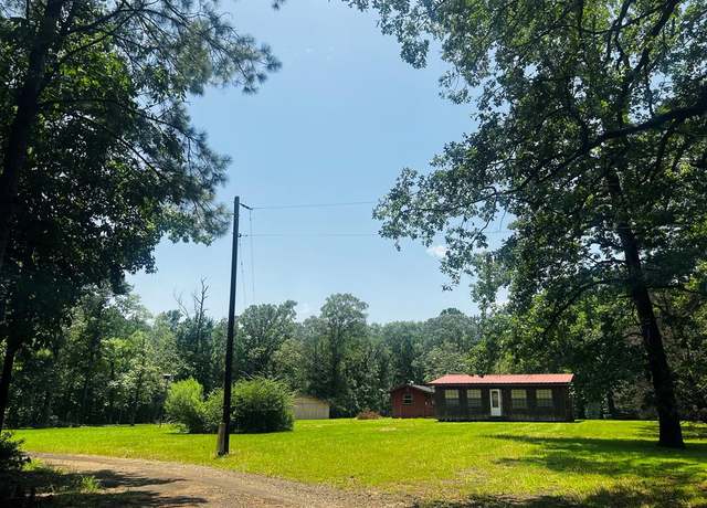 Property at 135 Possum Ln, Hemphill, TX 75948, 2 beds, 1 bath