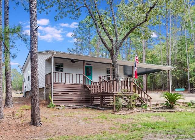 Property at 102 Spinosa Ln, Brookeland, TX 75931, 2 beds, 1 bath