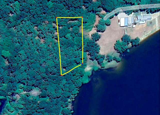Property at 231 Palo Gaucho Ln Ln E, Hemphill, TX 75948