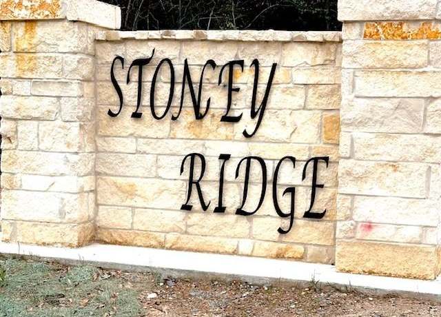 Property at 103 Sandy Creek Ct, Lufkin, TX 75904